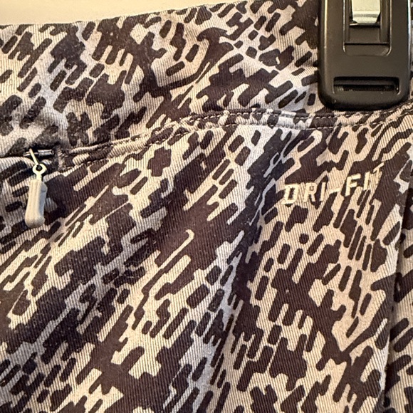 Nike Women's Dri-Fit Running Cropped Leggings size S - Picture 5 of 6